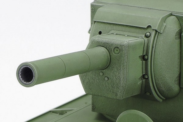 TAMIYA 1/35 Russian Heavy Tank KV-2 TAMIYA 1/35 Russian Heavy Tank KV-2