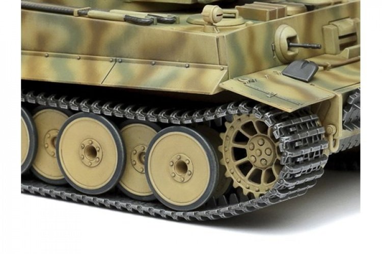 TAMIYA 1/48 German Heavy Tank Tiger I Early Production TAMIYA 1/48 German Heavy Tank Tiger I Early Production