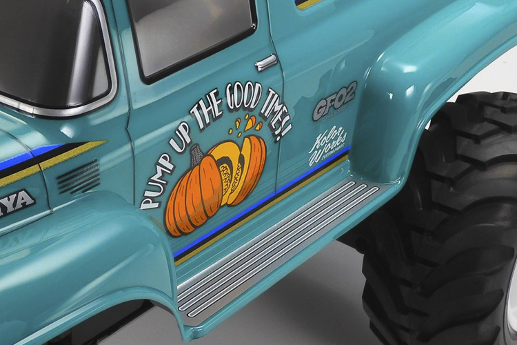 TAMIYA 1/10 R/C Squash Van (GF-02) 