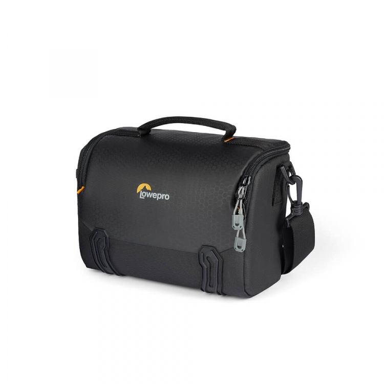 Lowepro Shoulder Bag Adventura SH 140 III Black Lowepro Shoulder Bag Adventura SH 140 III Black