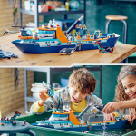 LEGO City Exploration 60368 - Arctic Explorer Ship LEGO City Exploration 60368 - Arctic Explorer Ship