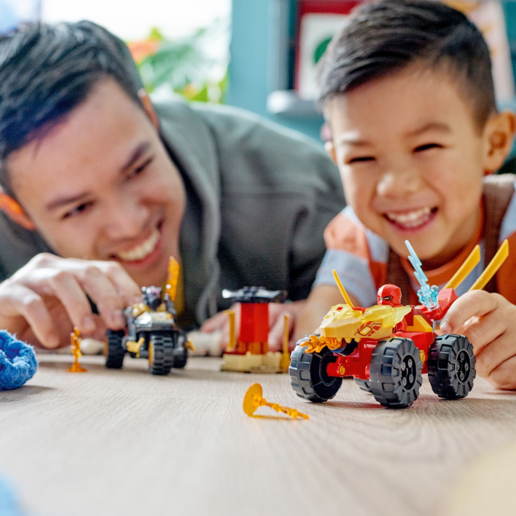 LEGO Ninjago 71789 - Kai and Ras\'s Car and Bike Battle