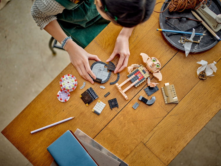 LEGO Harry Potter 76421 - Dobby™ the House-Elf LEGO Harry Potter 76421 - Dobby™ the House-Elf