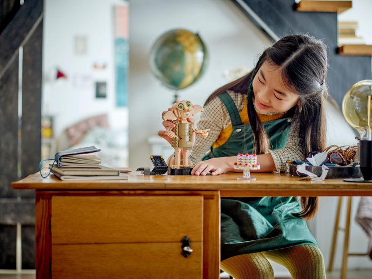 LEGO Harry Potter 76421 - Dobby™ the House-Elf LEGO Harry Potter 76421 - Dobby™ the House-Elf