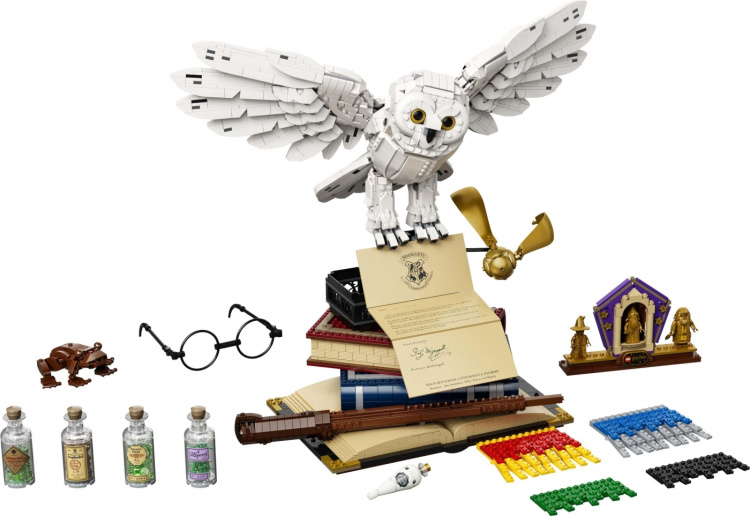 LEGO Harry Potter 76391 - Hogwarts Icons - Collectors\' Edition LEGO Harry Potter 76391 - Hogwarts Icons - Collectors\' Edition