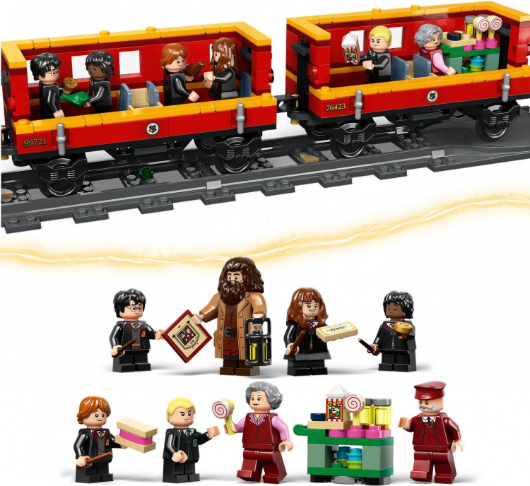 LEGO Harry Potter 76423 - Hogwarts Express Train Set with Hogsmeade Station LEGO Harry Potter 76423 - Hogwarts Express Train Set with Hogsmeade Station