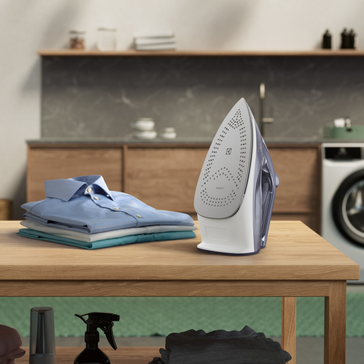 Electrolux E6SI1-2MN Refine 600 Strykjärn Electrolux E6SI1-2MN Refine 600 Strykjärn