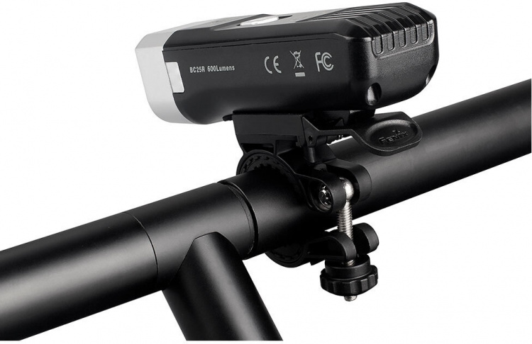 Fenix bC25R bicycle light