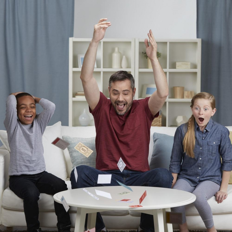 Hasbro Monopol Classic brädspel FI