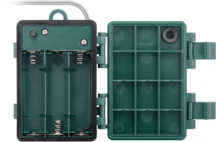 Goobay Silver Wire Cluster String Light with 50 LEDs with 2 light modes, warm white (3000 K), battery-operated, for indoor and outdoor use (IP44) Goobay Silver Wire Cluster String Light with 50 LEDs with 2 light modes, warm white (3000 K), battery-operated, for indoor and outdoor use (IP44)