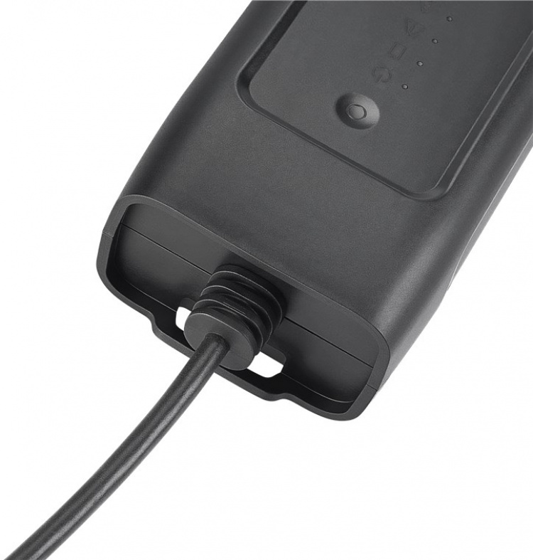 LAPP MOBILITY Mobile Charging Station Basic, Type 2, CEE, up to 11 kW, 6 m (5555921007) 16 A, 3 phases, for charging hybrid and electric cars with Type 2 connection LAPP MOBILITY Mobile Charging Station Basic, Type 2, CEE, up to 11 kW, 6 m (5555921007) 16 A, 3 phases, for charging hybrid and electric cars with Type 2 connection