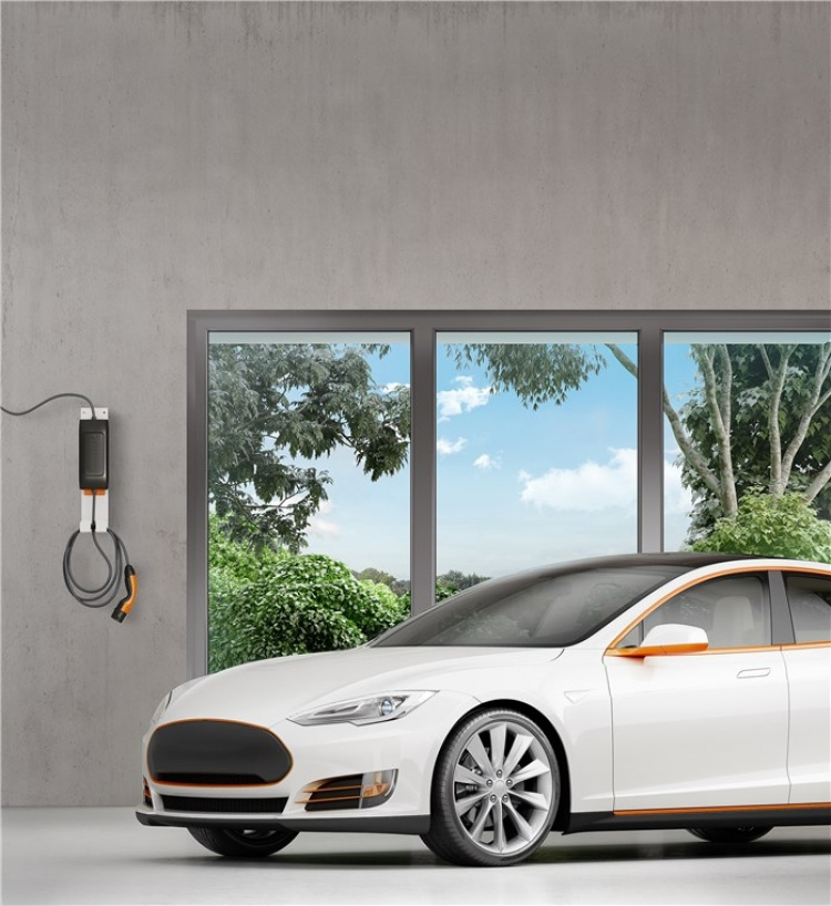 LAPP MOBILITY Mobile Charging Station Basic, Type 2, CEE, up to 22 kW, 6 m (5555921000) 32 A, 3 phases, for charging hybrid and electric cars with Type 2 connection LAPP MOBILITY Mobile Charging Station Basic, Type 2, CEE, up to 22 kW, 6 m (5555921000) 32 A, 3 phases, for charging hybrid and electric cars with Type 2 connection