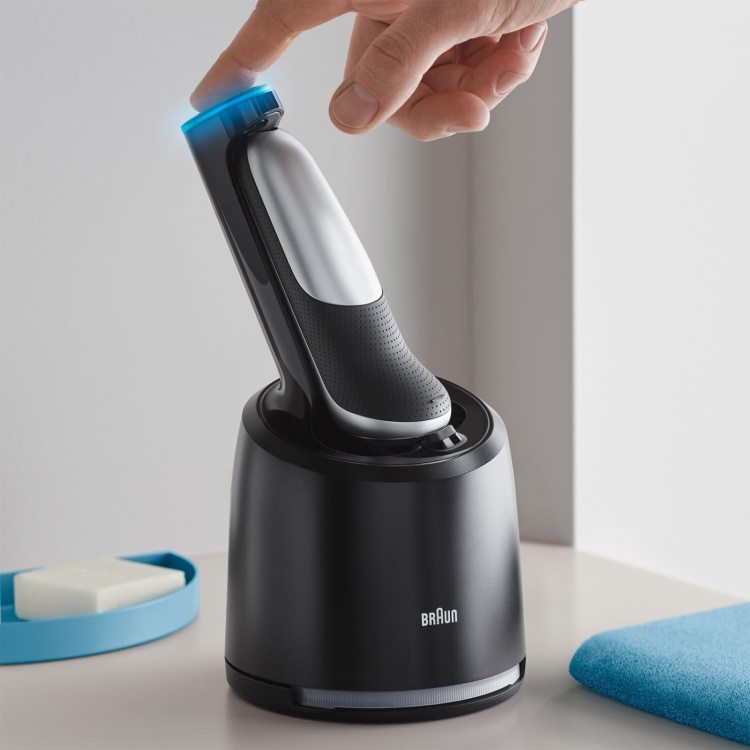 Braun 4-in-1 SmartCare -puhdistusasema