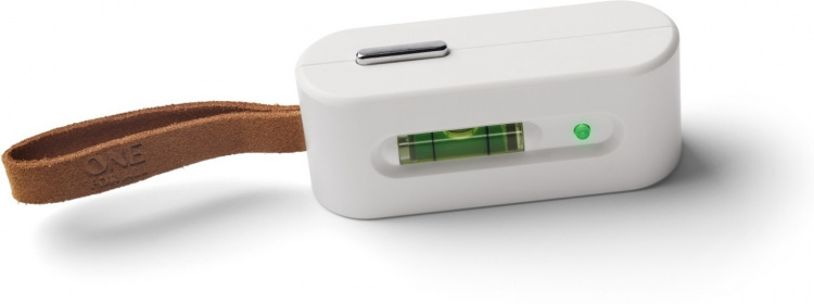 One For All WM5010 -rakenneilmaisin, vatupassilla