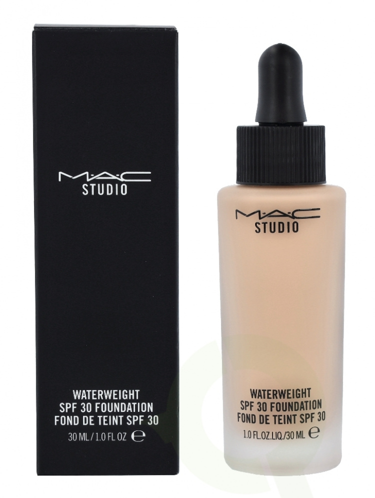 MAC Studio Waterweight Foundation SPF30 30 ml NC20