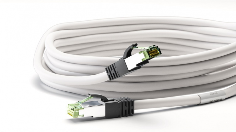 Goobay RJ45 (CAT 6A, 500 MHz) Patch Cable with CAT 8.1 S/FTP Raw Cable, white 99.9 % oxygen-free copper conductor (OFC), AWG 24, halogen-free cable sheath (LSZH), 25 m