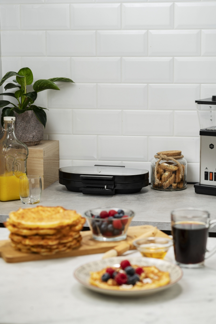 OBH Nordica Deluxe Double -kaksoisvohvelirauta