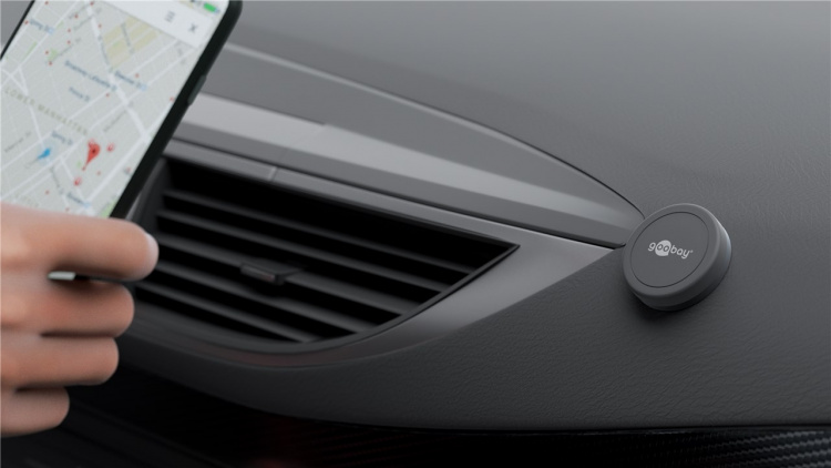 Goobay Universell magnetisk hållare, självhäftande För snabb och säker fastsättning av smartphones i bilen eller i hushållet Goobay Universell magnetisk hållare, självhäftande För snabb och säker fastsättning av smartphones i bilen eller i hushållet