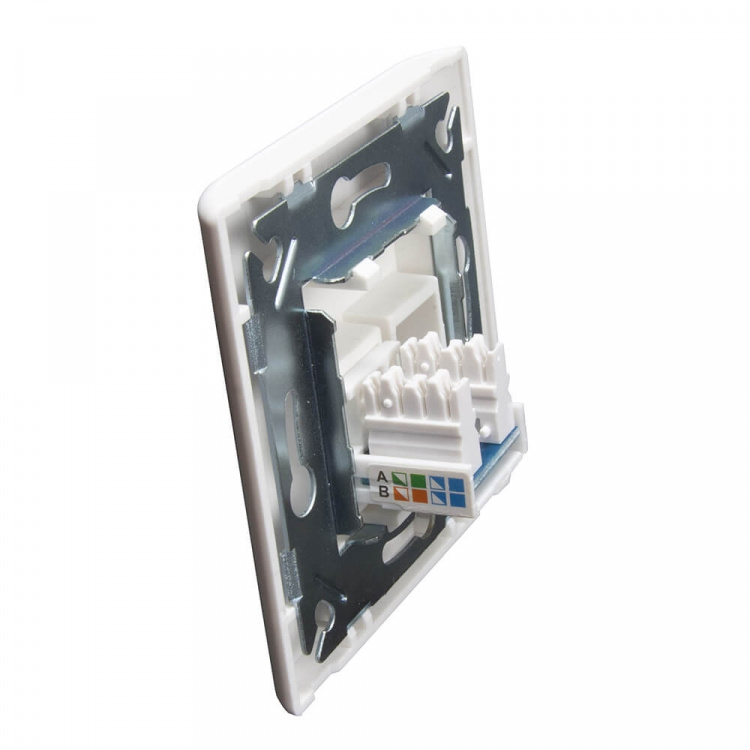 Triax Vägguttag Keystone CAT6 Rak