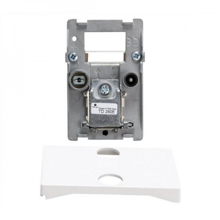 Triax Wall Outlet FM/TV TD 260E White Triax Wall Outlet FM/TV TD 260E White