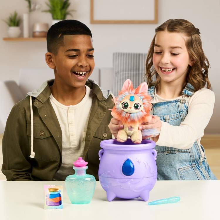 Magic Mixies Magicolor Surprise Cauldron