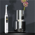 Oral B iO Series 9 - elektrisk tandborste, vit Oral B iO Series 9 - elektrisk tandborste, vit