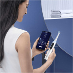 Oral B iO Series 9 - elektrisk tandborste, vit Oral B iO Series 9 - elektrisk tandborste, vit