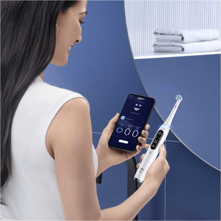 Oral B iO Series 9 - elektrisk tandborste, vit Oral B iO Series 9 - elektrisk tandborste, vit