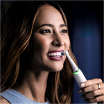 Oral B iO 10 - elektrisk tandborste, vit