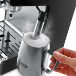 DeLonghi Espressomaskin Manual ECP33.21.BK Active Line inkl. mjölkskummare