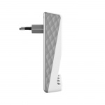 Varta Plug Charger, includes 4x AA 2100 mAh