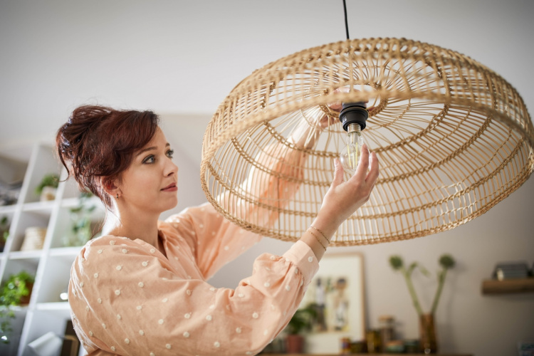 Philips Ultra Efficient LED-lampa, E27, 4000 K, 1095 lm, klar