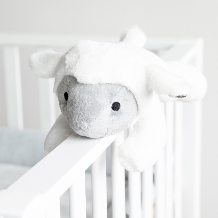 Zazu Lizzy the Lamb soft toy, music Zazu Lizzy the Lamb soft toy, music