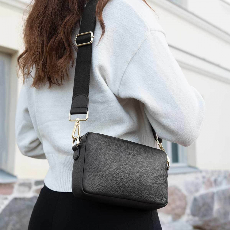Aarni Crossbody Bag, black, silver zipper