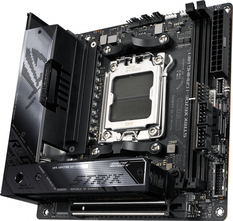 ASUS ROG STRIX X670E-I GAMING WIFI mITX motherboard