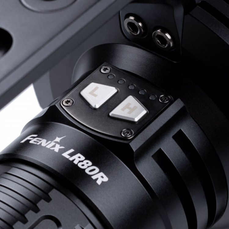 Fenix LR80R hand lamp