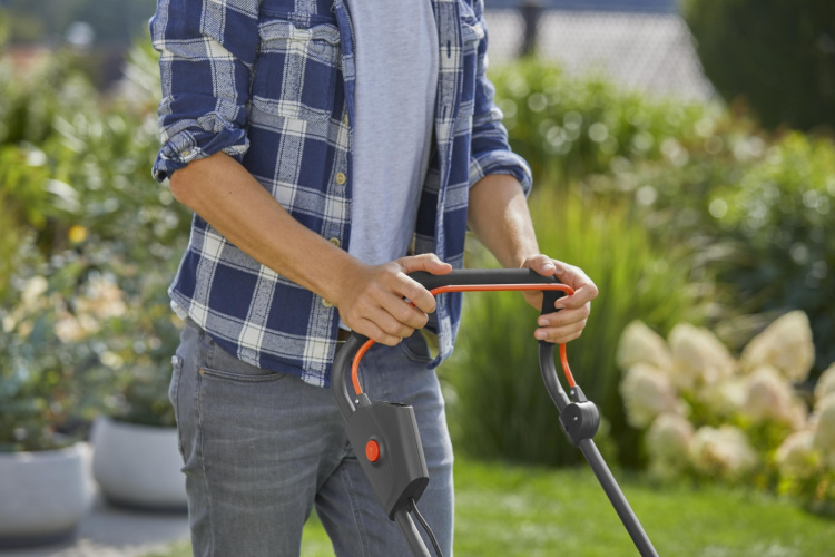 GARDENA PowerMax 37/36V P4A Ready-To-Use Set Accu Lawnmower GARDENA PowerMax 37/36V P4A Ready-To-Use Set Accu Lawnmower