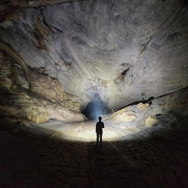 Fenix LR40R V2.0 Hook Light, 15000 lm