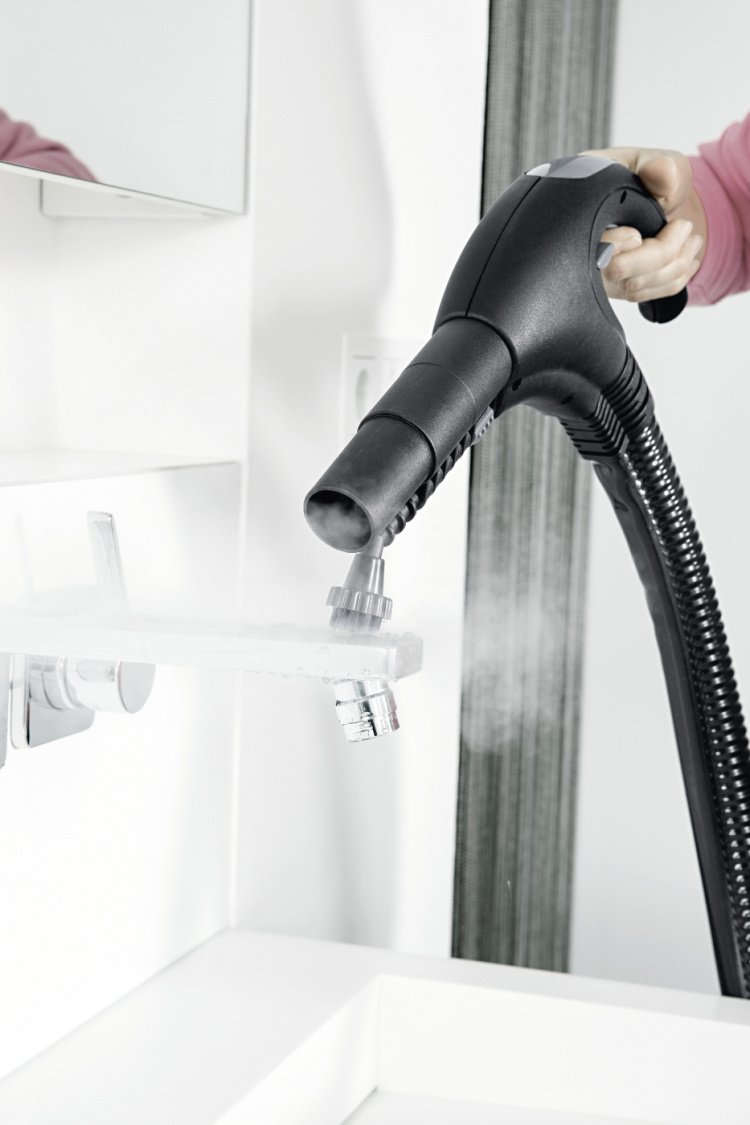 Kärcher SV 7 vacuum steam cleaner