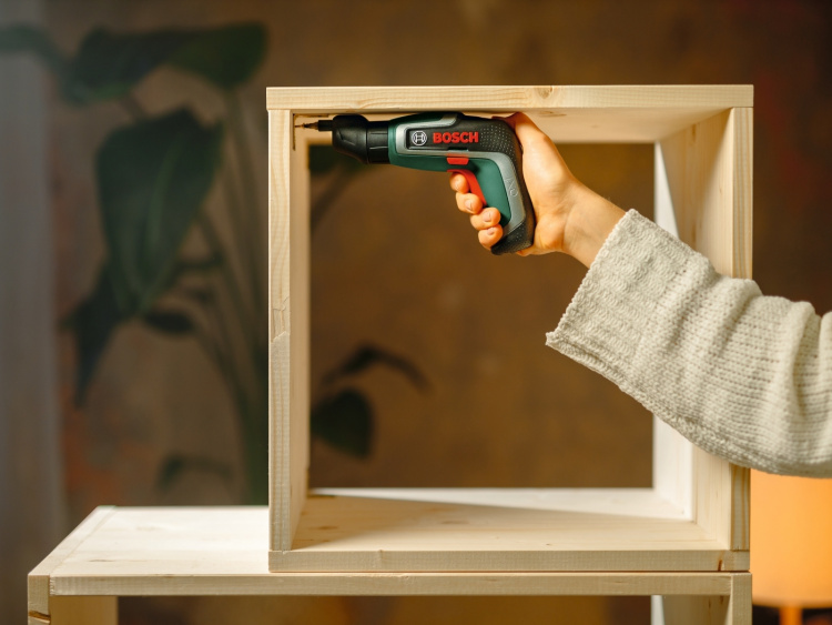 Bosch IXO 7 Basic cordless screwdriver