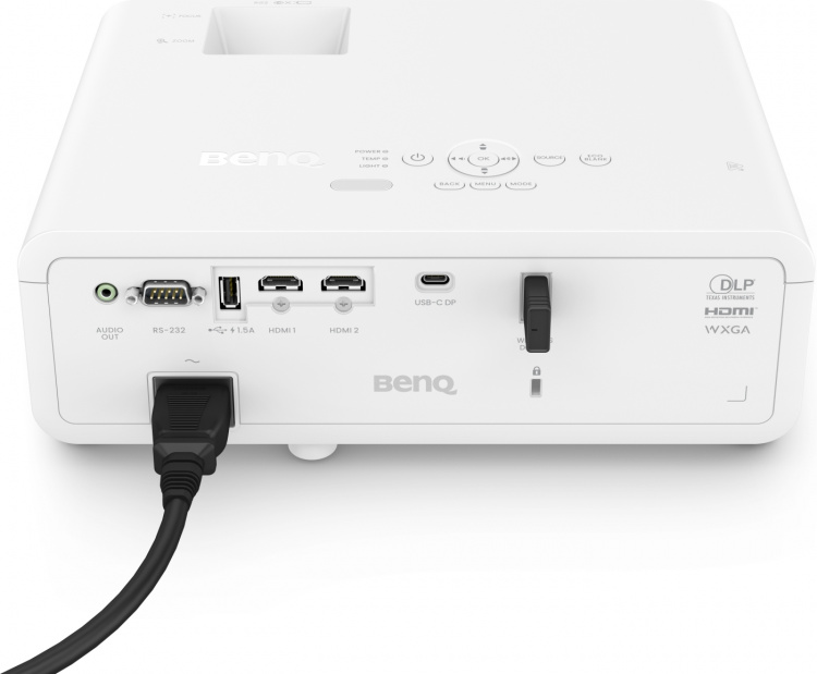 BenQ LW650 DLP laser projector