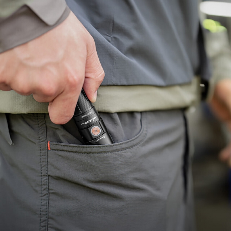 Fenix E28R V2.0 flashlight, 1700 lm