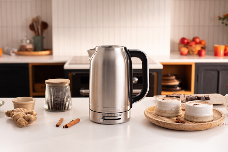 KitchenAid 5KEK1701ESX electric kettle, stainless steel