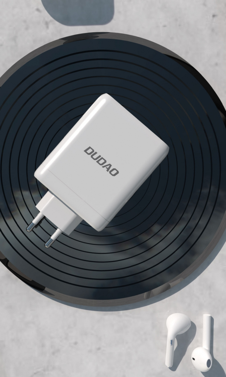 Dudao A140 140W Adapter 140Watt GaN 3xUSB-C + 1xUSB-A