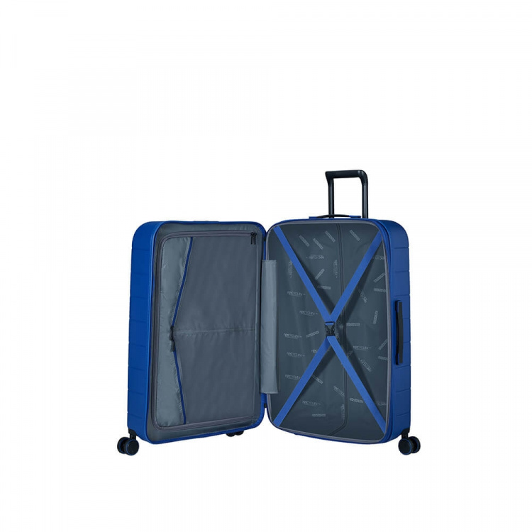 American Tourister Novastream Spinner 77/28 Navy Blue