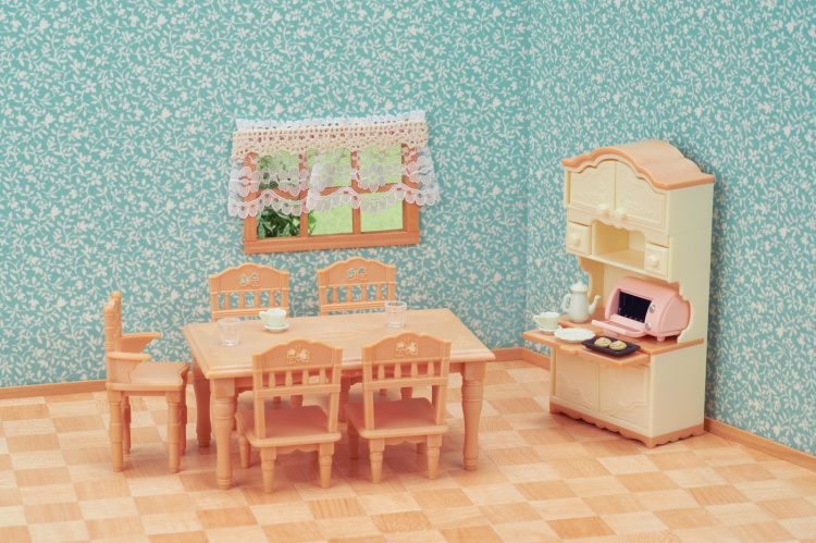 Sylvanian Families Farmhouse dining room Sylvanian Families Farmhouse dining room