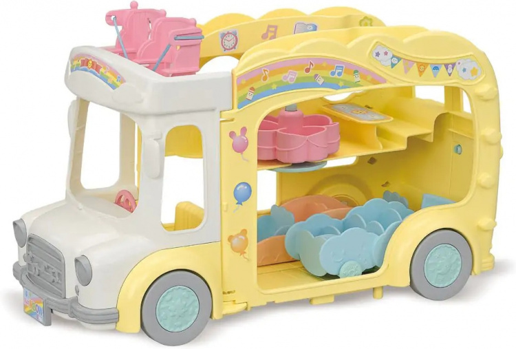 Sylvanian Families 3-berth bus at the playground Sylvanian Families 3-berth bus at the playground