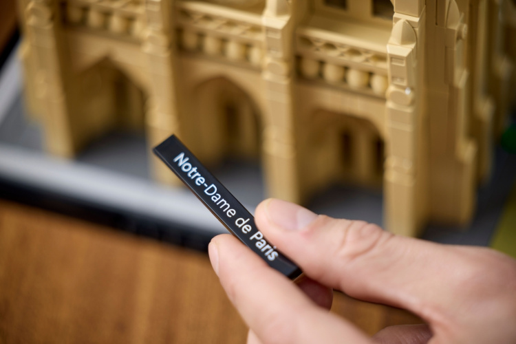LEGO Architecture 21061 - Notre-Dame in Paris