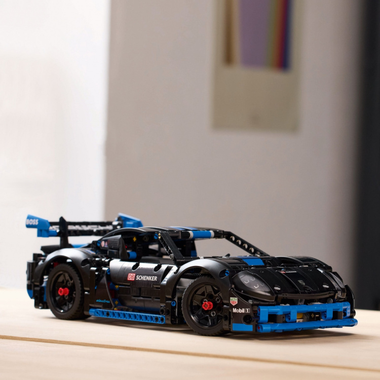 LEGO Technic 42176 - Porsche GT4 e-Performance race car