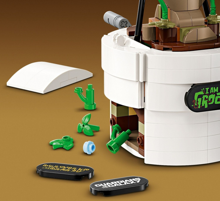 LEGO Super Heroes Marvel 76297 - Dancing Groot